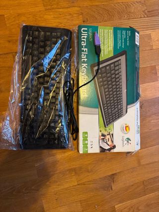 Teclado Logitech nuevo