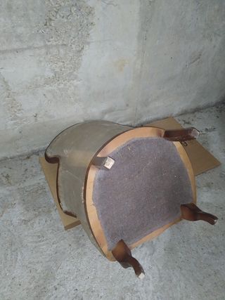 Silla o sillón para restaurar