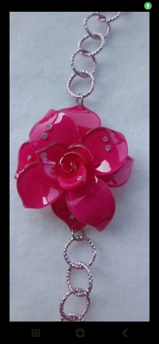 Collana con fiore, resine, fucsia