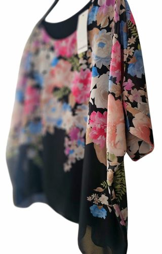 Blusa holgada flores
