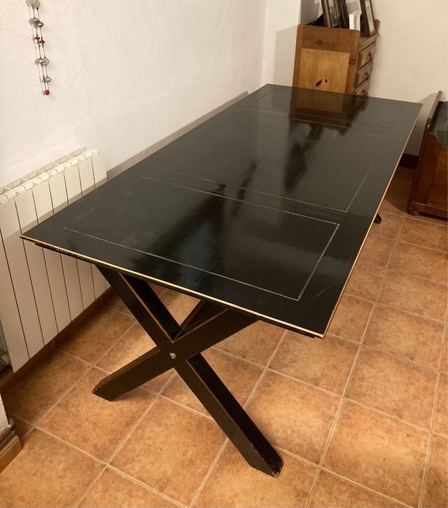Mesa de madera grande para comedor