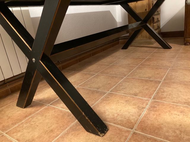 Mesa de madera grande para comedor