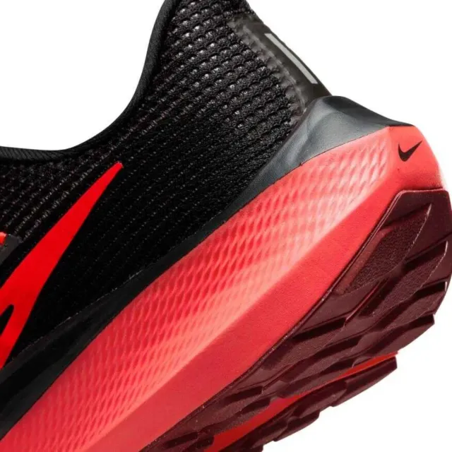 Zapatilla Deportiva Nike Air Zoom Pegasus 40 NBY.