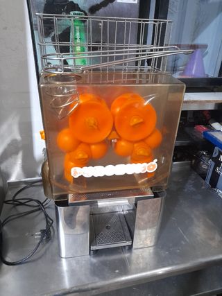 EXPRIMEDOR DE ZUMO NARANJA