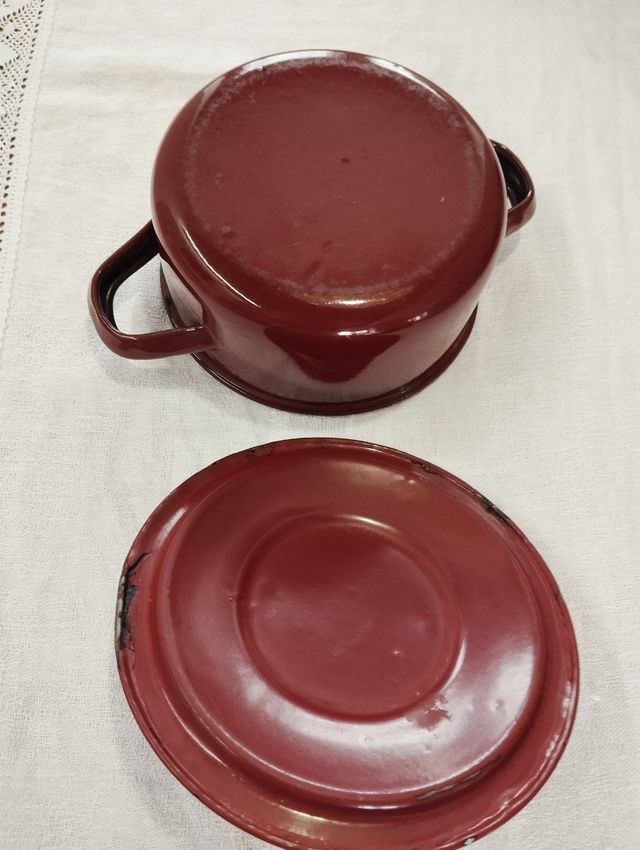 CONJUNTO OLLAS, PUCHEROS ANTIGUAS