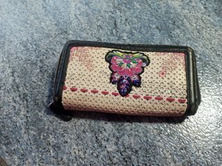Cartera desigual