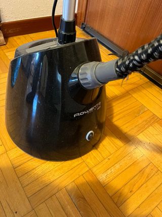 Plancha de vertical rowenta