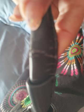 Bolso desigual de tela auténtico