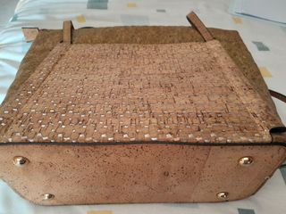 BOLSO PARA COLGAR DE CORCHO