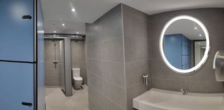 Oficina en alquiler en Port en Badalona