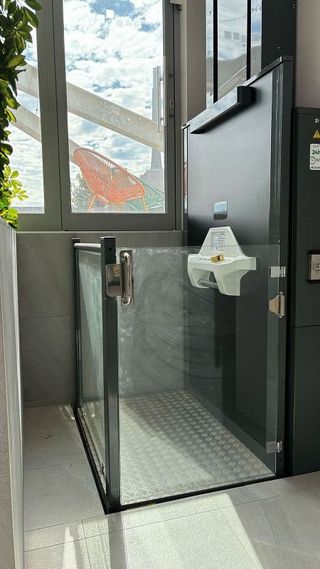 Oficina en alquiler en Port en Badalona