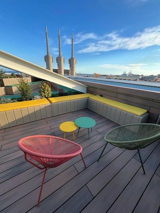 Oficina en alquiler en Port en Badalona