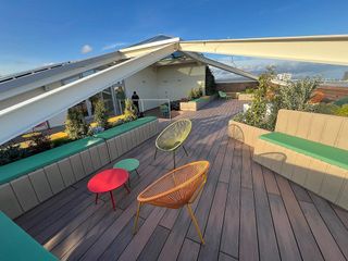 Oficina en alquiler en Port en Badalona