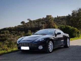 Aston Martin Vanquish S 2005