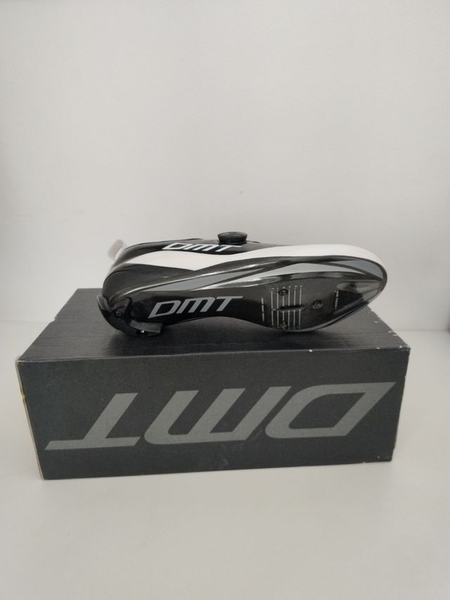 Zapatillas DMT talla 41. NUEVAS