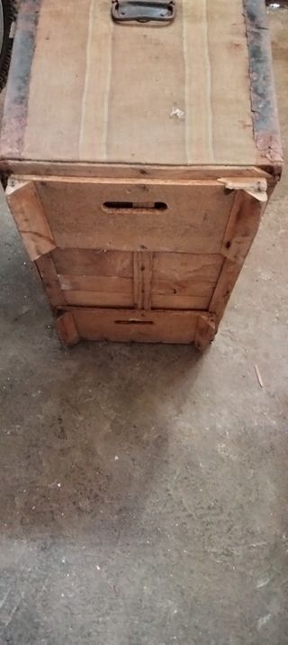 Se vende baùl antiguo