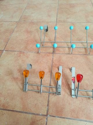 Percheros de puertas