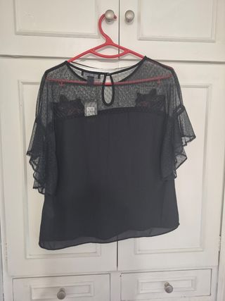 Blusa negra
