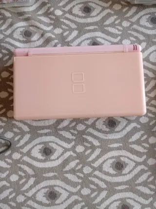 Nintendo DS lite