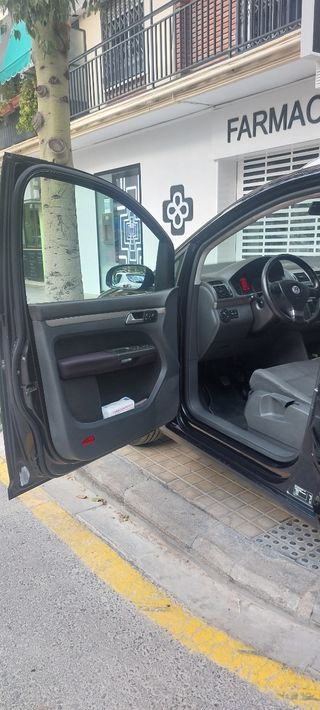 volkswagen touran  2.0TDI 2008