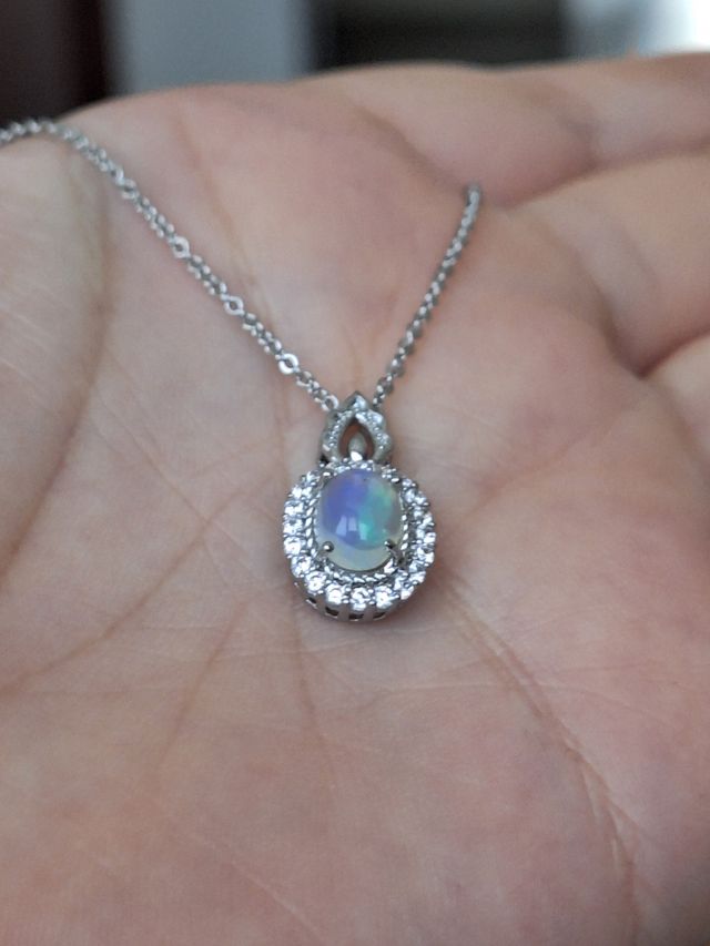 Pendente con Opale Etiope naturale