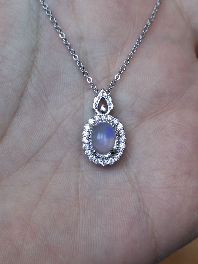 Pendente con Opale Etiope naturale