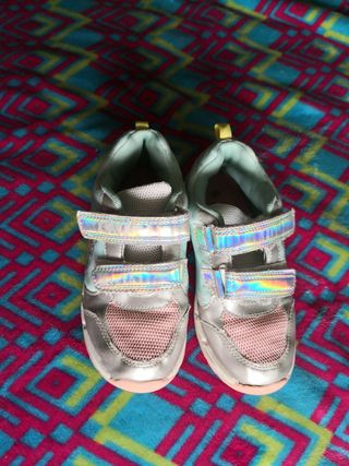 Scarpe da ginnastica n. 30