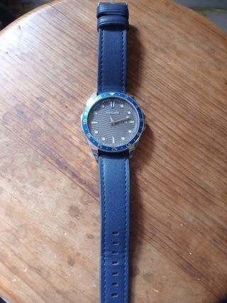 Reloj Analógico SKYLINE 