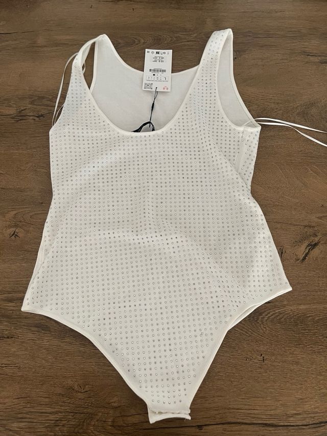 Body zara nuevo a estrenar talla L