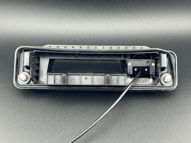 Câmera traseira Mercedes Benz Classe C W205