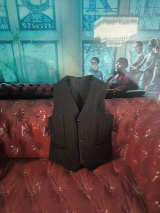 JOHN WICK 1/6 + SÓFÁ + ROPA EXTRA