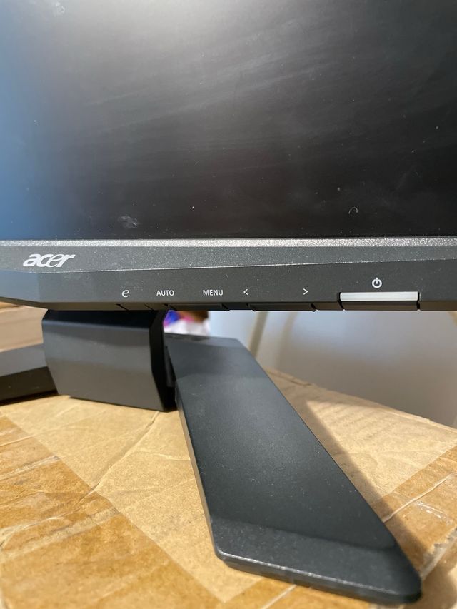 Monitor ACER LCD X193HQ