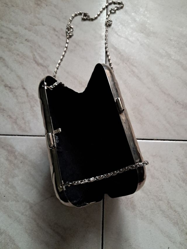 Bolso metal