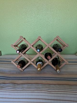 Vendo 3 botelleros de madera