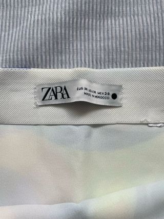 Conjunto blusa y falda