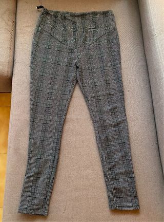 Leggin premamá finito. 