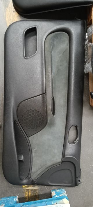 Asientos y paneles Peugeot 206 gti