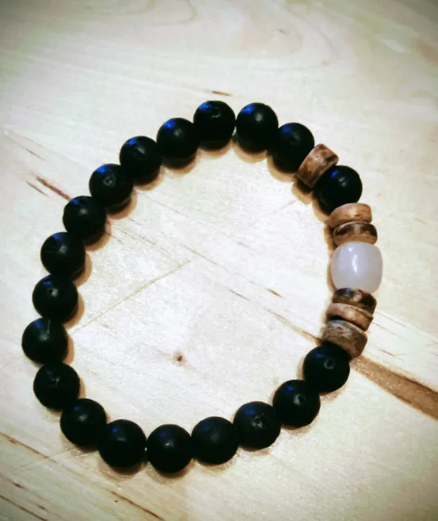 Fata Sagittario con pietra e bracciale