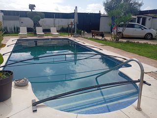 Cubre piscina con estructura 