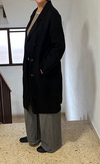 Abrigo negro Zara oversize de paño 