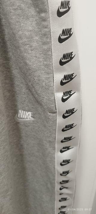 CHandal completo Nike XL para hombre