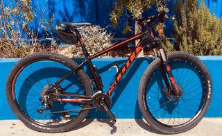 Bicicleta scott scale 29”