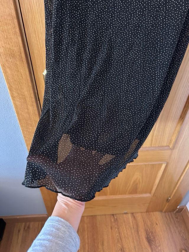 Falda midi con abertura