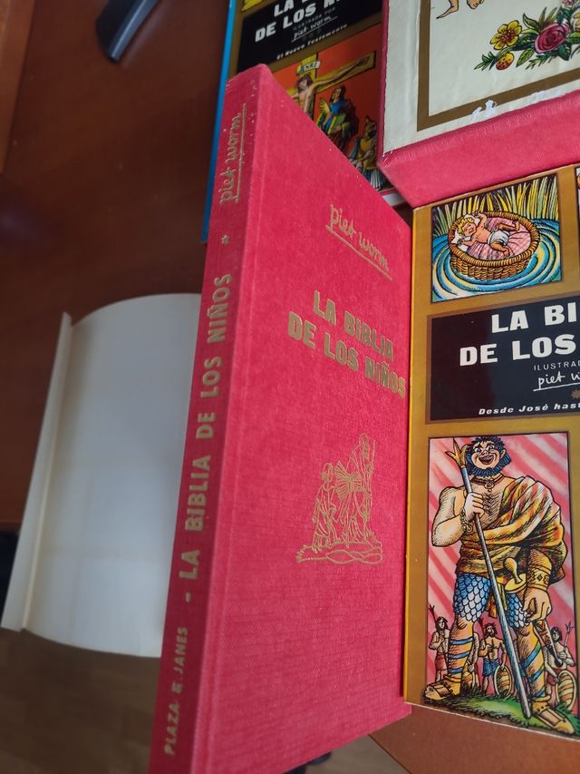 La Biblia de Los Ninos (Spanish Edition)