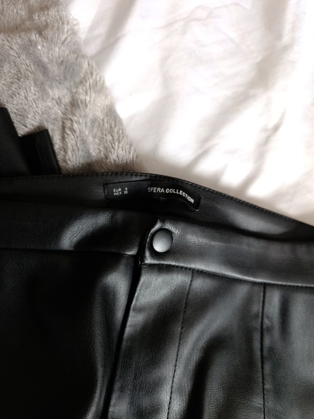 Pantalón polipiel mujer 