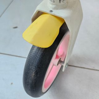Patinete Bicicletq Scoot and Ride