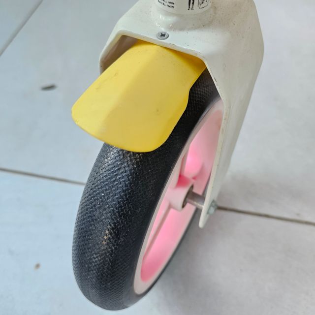 Patinete Bicicletq Scoot and Ride