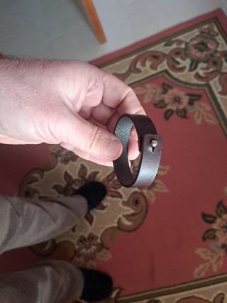 brazalete Tous cuero y oro de 18k