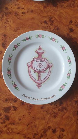 PLATOS PORCELANA AVON