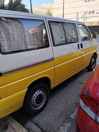 Volkswagen Transporter KOMBI 1,9 TD